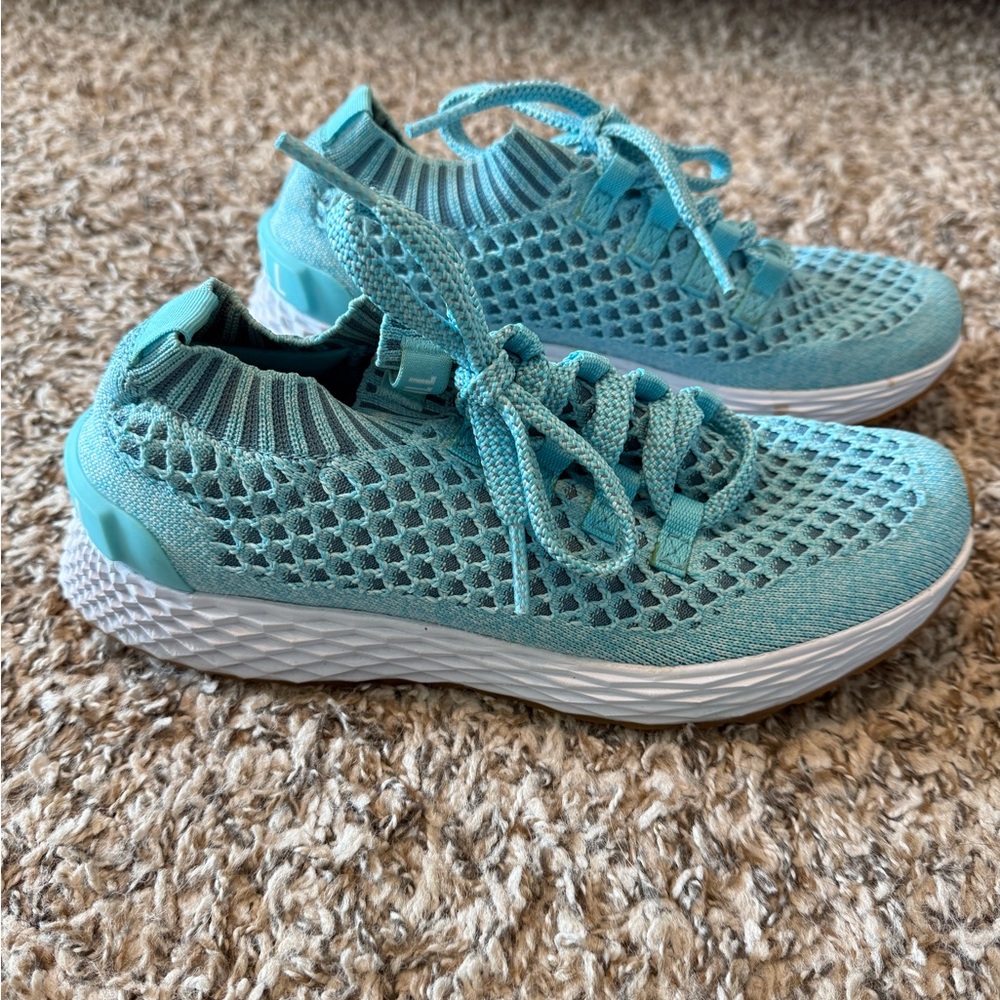 NOBULL Turquoise Knit Runners